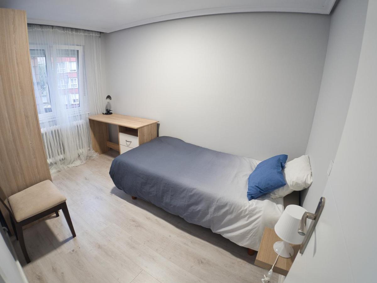 Bonito Piso Villafria Oviedo Exterior photo