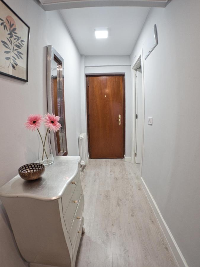 Bonito Piso Villafria Oviedo Exterior photo